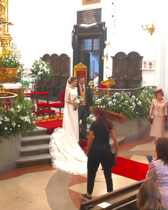 alfombra roja interior altar alta calidad 1 metro ancho parroquia santa teresa y santa isabel